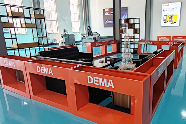 得马展厅休息区