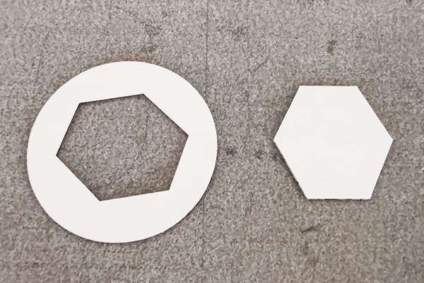 得马F11高速裁切机裁切样品